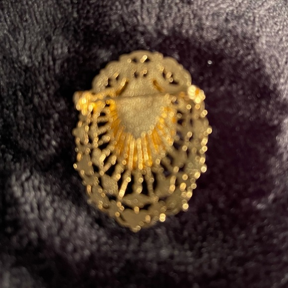 Vintage Pin.   CL/TQ - Picture 3 of 8